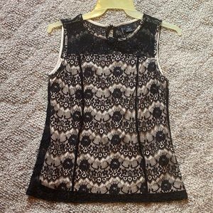 New directions black/cream lace top. Size petite large.